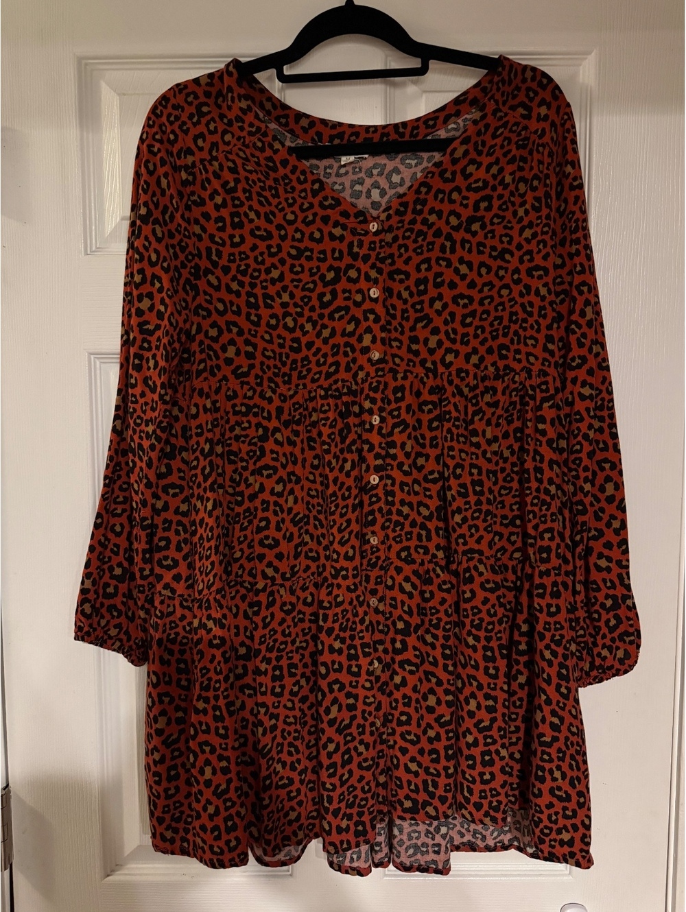 Easel Rust Animal / Leopard Print Tiered V-Neck Tunic Dress (Medium)